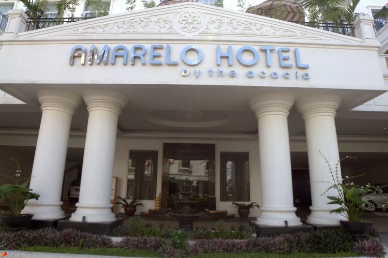 Amarelo Hotel Solo Esterno foto